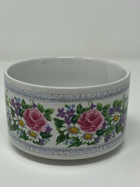 Vintage Cottagecore Trinket Bowl Shabby Chic Jewelry Dish Roses & Daisy 90’s